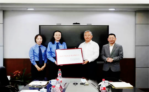重慶川儀股份“知識產權綜合保護聯系點”授牌儀式 重慶川儀股份“知識產權綜合保護聯系點”授牌儀式